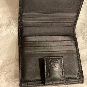 Gucci Bags - Authentic Gucci Wallet Gucci Bags - Authentic Gucci Wallet